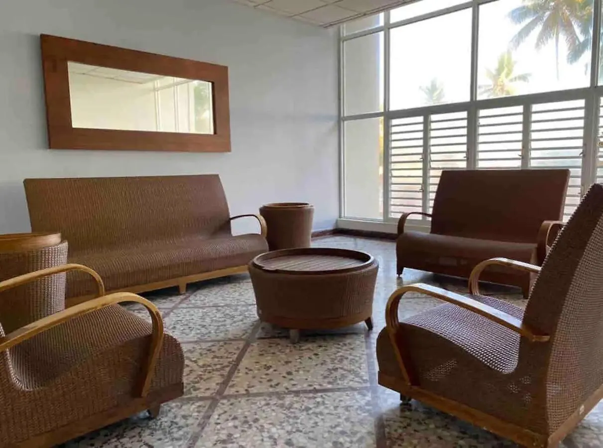 Kasa El Sol By The Sea With Pool And Parking Apartment San Juan 0*,